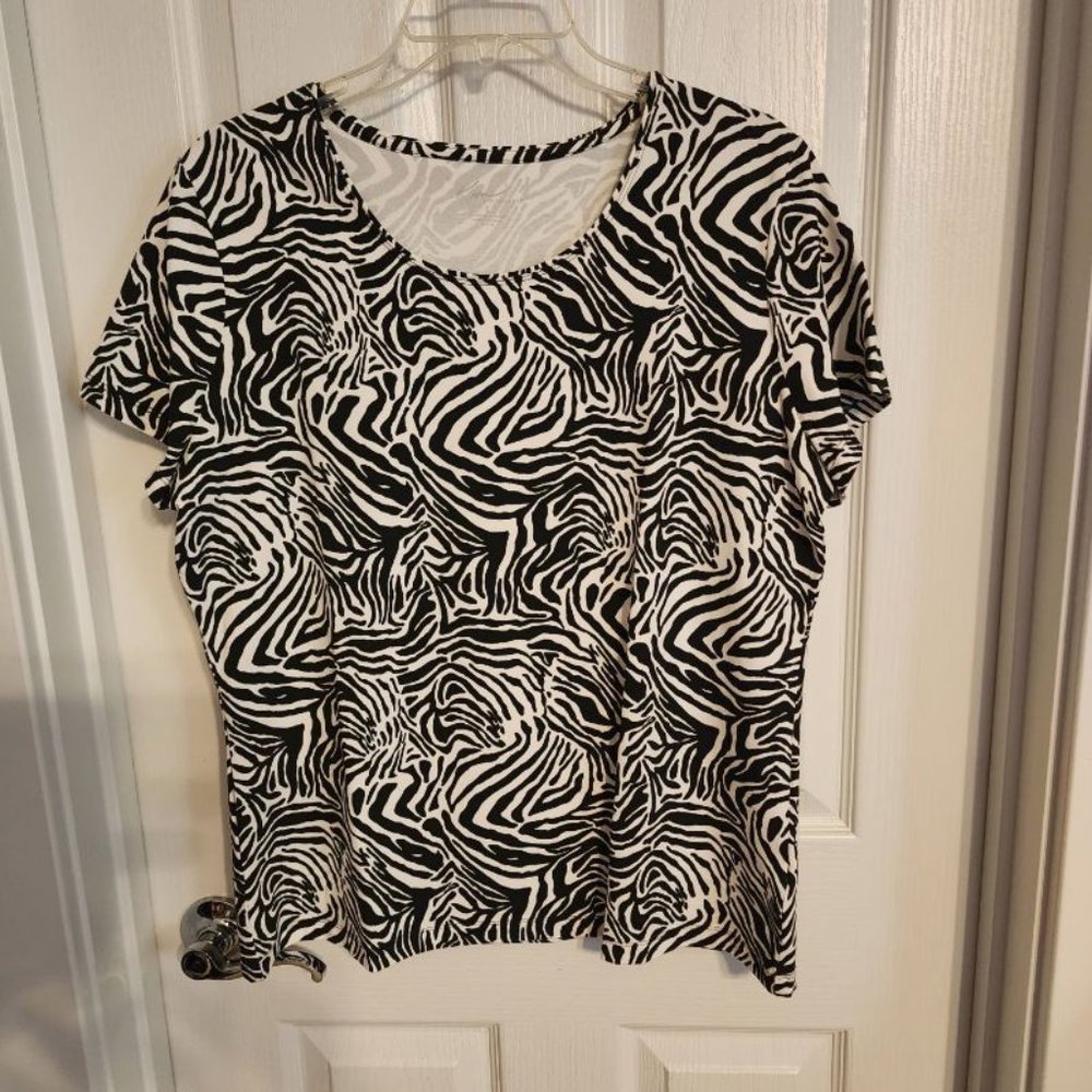 Zebra print Kim Rogers top, size L